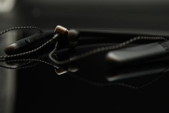 JBL LIVE 200BT ȼ֬ð